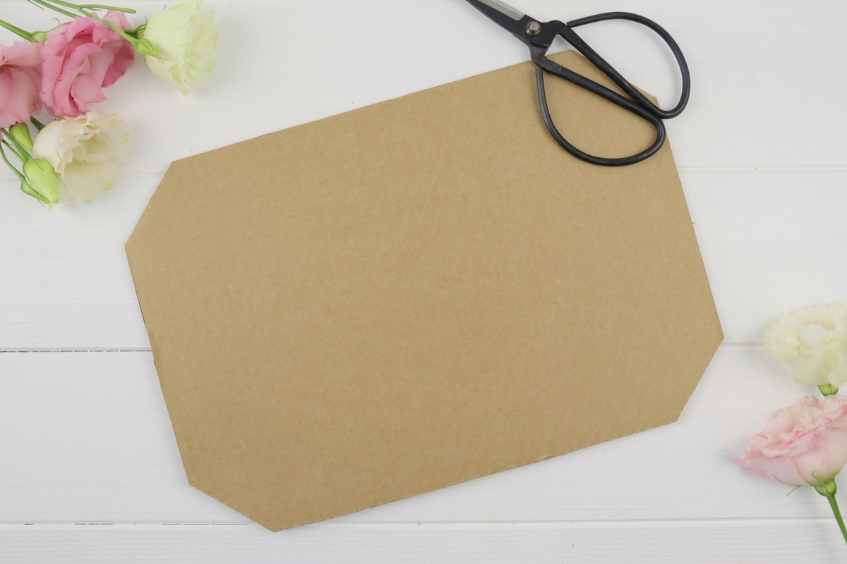 DIY selbstgebaute Blumenpresse aus Holz